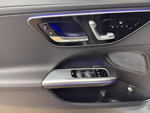 MERCEDES-BENZ C 220 d T 4 Matic Swiss Star