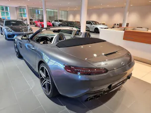 MERCEDES-BENZ AMG GT Roadster - 530 PS V8 Biturbo