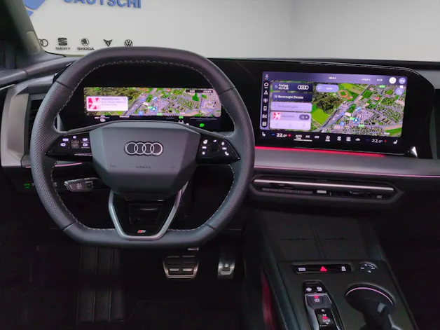 AUDI Q4 e-tron SUV quattro performance Swiss Ski