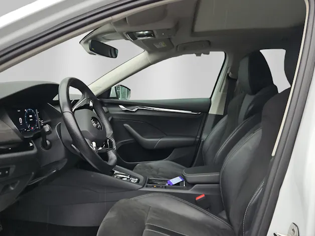 SKODA Octavia Combi 2.0 TDI DSG Style 4x4