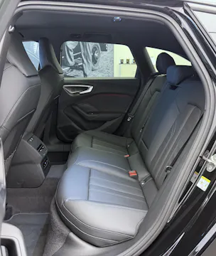AUDI A5 Avant e-hybrid quattro 270 kW S tronic
