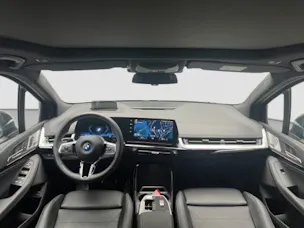 BMW 2er Reihe U06 Active Tourer 230e xDrive paddles