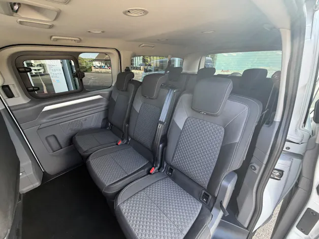 VW Caravelle 2.0 TDI Life LWB 4Motion Automat 9-Sitzplätze