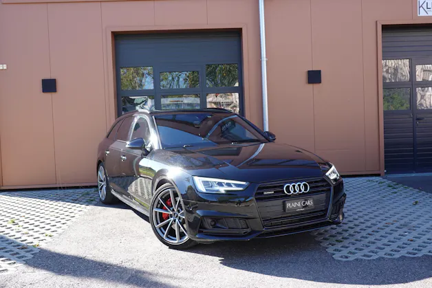 AUDI A4 Avant 2.0 TFSI quattro - "CH Auto * Toit Ouvrant * Cuir/Alcantara * Son Bang&Olufsen * Sièges Electriques Chauffants"