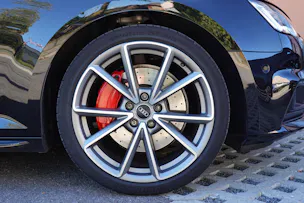 AUDI A4 Avant 2.0 TFSI quattro - "CH Auto * Toit Ouvrant * Cuir/Alcantara * Son Bang&Olufsen * Sièges Electriques Chauffants"