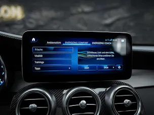 MERCEDES-BENZ GLC 63 S AMG 4Matic 9G-Tronic *CH Fahrzeug*Panorama*Sitzbelüftung*Head Up*