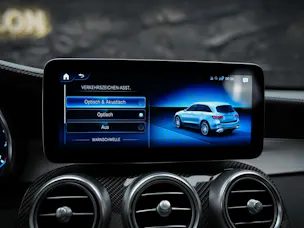 MERCEDES-BENZ GLC 63 S AMG 4Matic 9G-Tronic *CH Fahrzeug*Panorama*Sitzbelüftung*Head Up*
