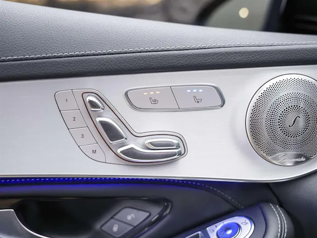 MERCEDES-BENZ GLC 63 S AMG 4Matic 9G-Tronic *CH Fahrzeug*Panorama*Sitzbelüftung*Head Up*