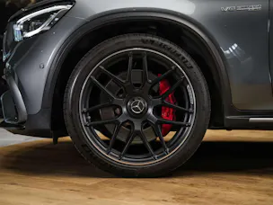 MERCEDES-BENZ GLC 63 S AMG 4Matic 9G-Tronic *CH Fahrzeug*Panorama*Sitzbelüftung*Head Up*