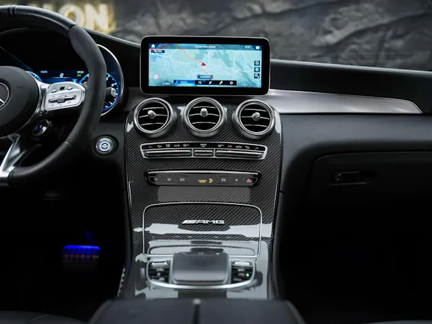 MERCEDES-BENZ GLC 63 S AMG 4Matic 9G-Tronic *CH Fahrzeug*Panorama*Sitzbelüftung*Head Up*