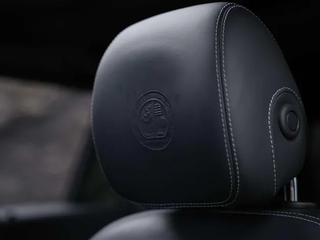 MERCEDES-BENZ GLC 63 S AMG 4Matic 9G-Tronic *CH Fahrzeug*Panorama*Sitzbelüftung*Head Up*