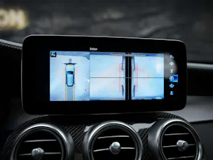 MERCEDES-BENZ GLC 63 S AMG 4Matic 9G-Tronic *CH Fahrzeug*Panorama*Sitzbelüftung*Head Up*
