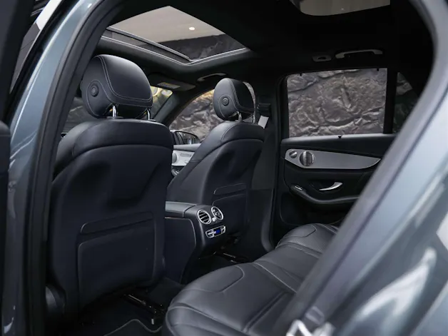 MERCEDES-BENZ GLC 63 S AMG 4Matic 9G-Tronic *CH Fahrzeug*Panorama*Sitzbelüftung*Head Up*