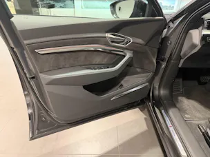 AUDI e-tron 50 S Line quattro