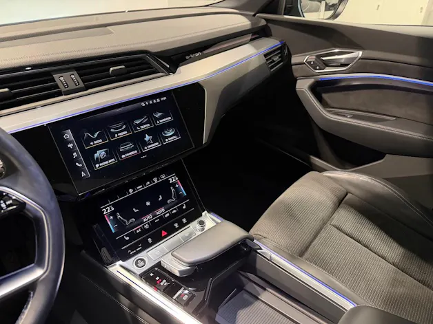 AUDI e-tron 50 S Line quattro