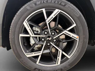 HYUNDAI Tucson 1.6 T-GDi HEV N-Line 4WD