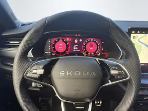 SKODA Octavia Combi 2.0 TSI Dynamic 4x4 DSG