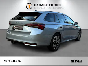 SKODA Octavia Combi 2.0 TSI Dynamic 4x4 DSG