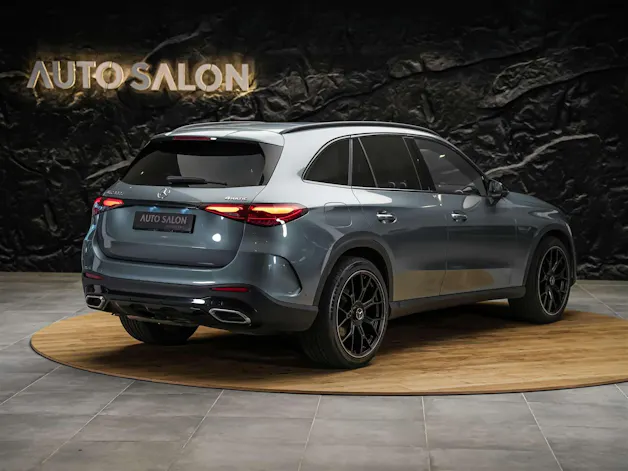 MERCEDES-BENZ GLC 300 d 4Matic AMG Line 9G-Tronic *21" Felgen*Digital Light*AHK*