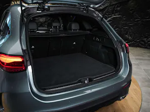 MERCEDES-BENZ GLC 300 d 4Matic AMG Line 9G-Tronic *21" Felgen*Digital Light*AHK*