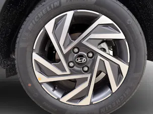HYUNDAI Bayon 1.0 T-GDi Amplia