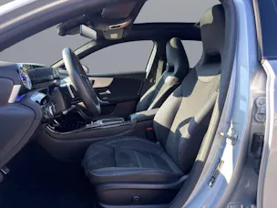 MERCEDES-BENZ A 250 AMG Line 4m