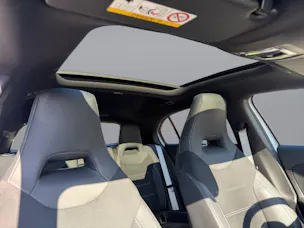 MERCEDES-BENZ A 250 AMG Line 4m