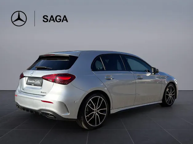 MERCEDES-BENZ A 250 AMG Line 4m