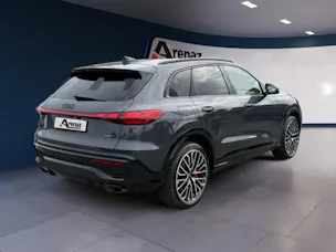 AUDI Q5 e-hybrid quattro 270 kW S-tronic