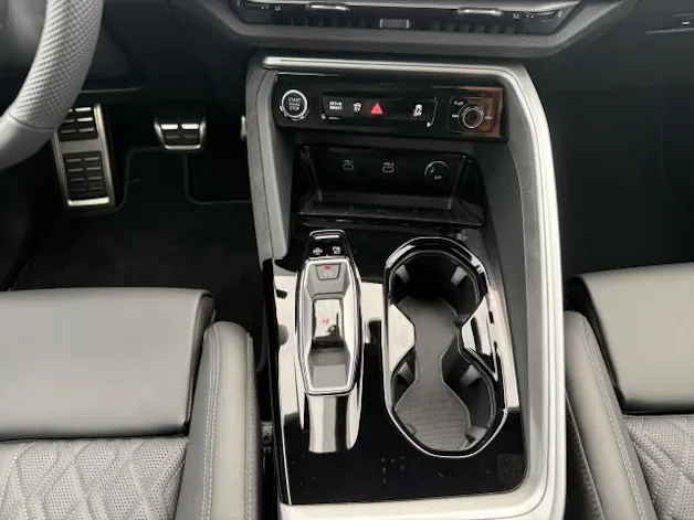 AUDI Q5 e-hybrid quattro 270 kW S-tronic