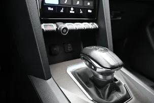 VW Amarok 3.0TDI V6 Style 4X4 240PS + AHK 3500kg + Werksgarantie bis 05.2030