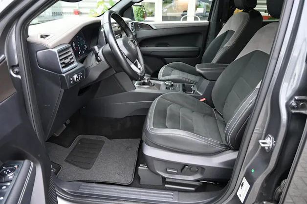 VW Amarok 3.0TDI V6 Style 4X4 240PS + AHK 3500kg + Werksgarantie bis 05.2030