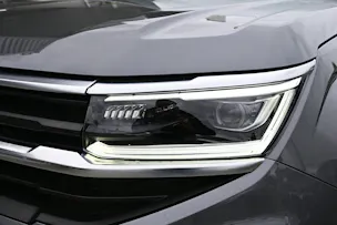 VW Amarok 3.0TDI V6 Style 4X4 240PS + AHK 3500kg + Werksgarantie bis 05.2030