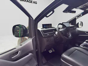 HYUNDAI Staria Premium 84 kWh Vertex