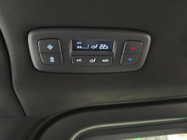 HYUNDAI Staria Premium 84 kWh Vertex