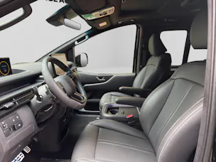 HYUNDAI Staria Premium 84 kWh Vertex