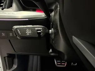 AUDI Q4 e-tron SUV quattro performance Attraction