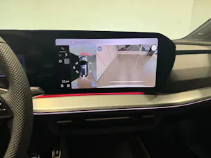 AUDI Q4 e-tron SUV quattro performance Attraction