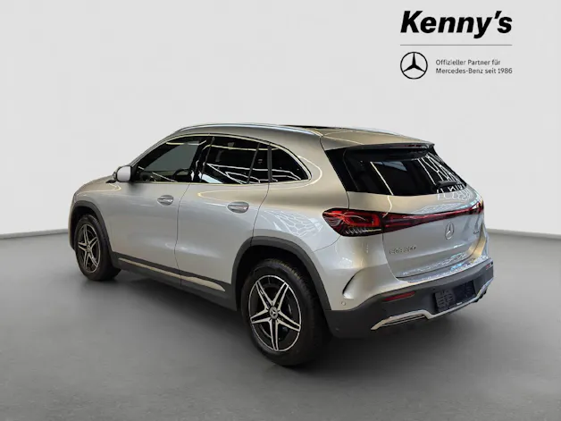 MERCEDES-BENZ EQA 300 Swiss Star AMG Line 4MATIC