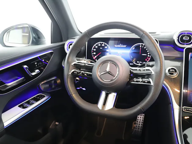 MERCEDES-BENZ GLC 300 e 4M 9G-Tronic