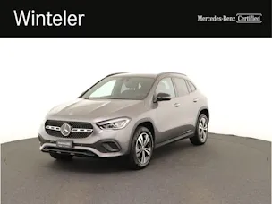 MERCEDES-BENZ GLA 200 Progressive