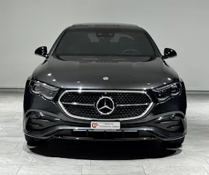 MERCEDES-BENZ E 300 de 4Matic 9G-Tronic | CH | 1.Hand |