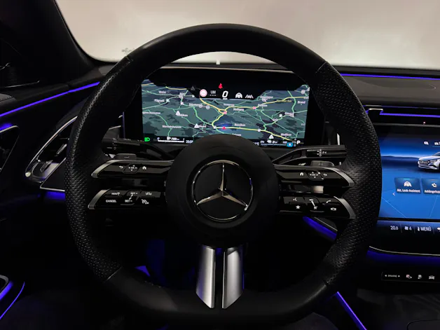 MERCEDES-BENZ E 300 de 4Matic 9G-Tronic | CH | 1.Hand |