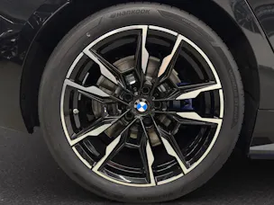 BMW i4 M60
