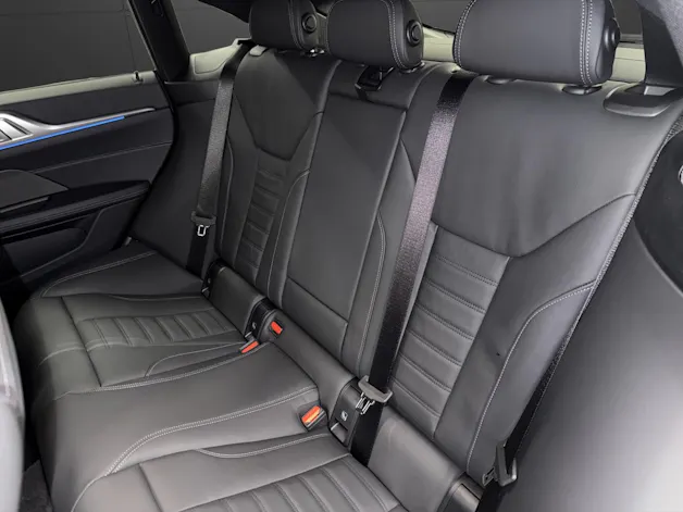BMW i4 M60