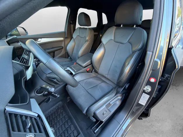 AUDI Q5 40 TFSI S line quattro S-tronic