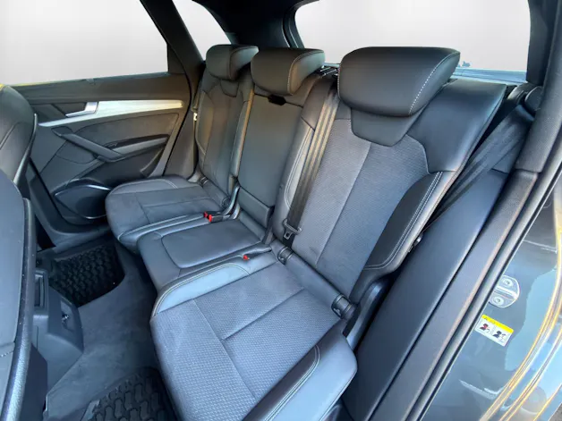 AUDI Q5 40 TFSI S line quattro S-tronic