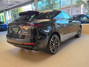 MASERATI Levante 3.8 V8 Trofeo Q4 Automatica - Facelift 2021