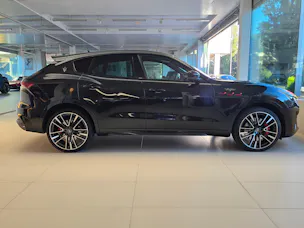 MASERATI Levante 3.8 V8 Trofeo Q4 Automatica - Facelift 2021