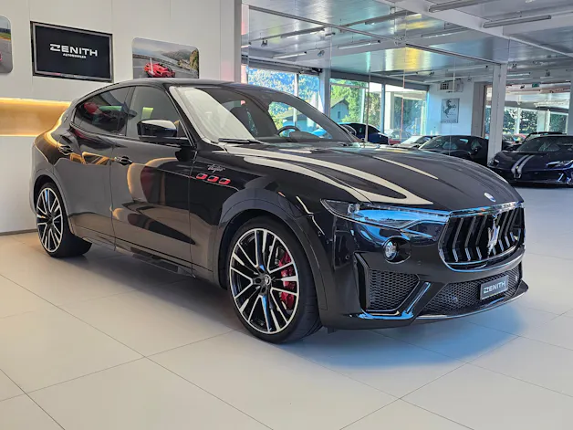 MASERATI Levante 3.8 V8 Trofeo Q4 Automatica - Facelift 2021